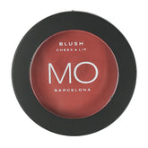 مو الخد والشفاه